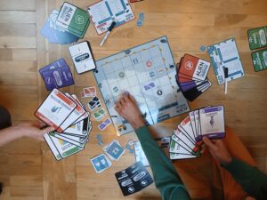 Le jeu pédagogique « ALIEN qui sont-ils ? »